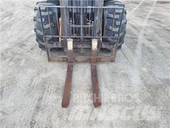 CASE 586H Rough terrain truck