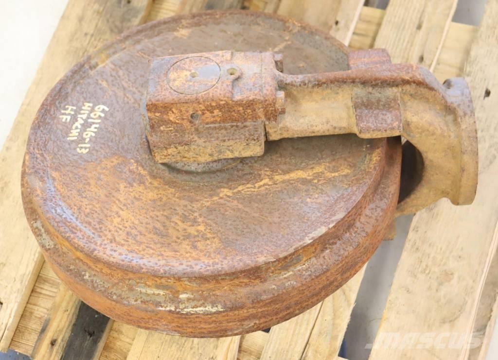 Hitachi 130 Tyres, wheels and rims