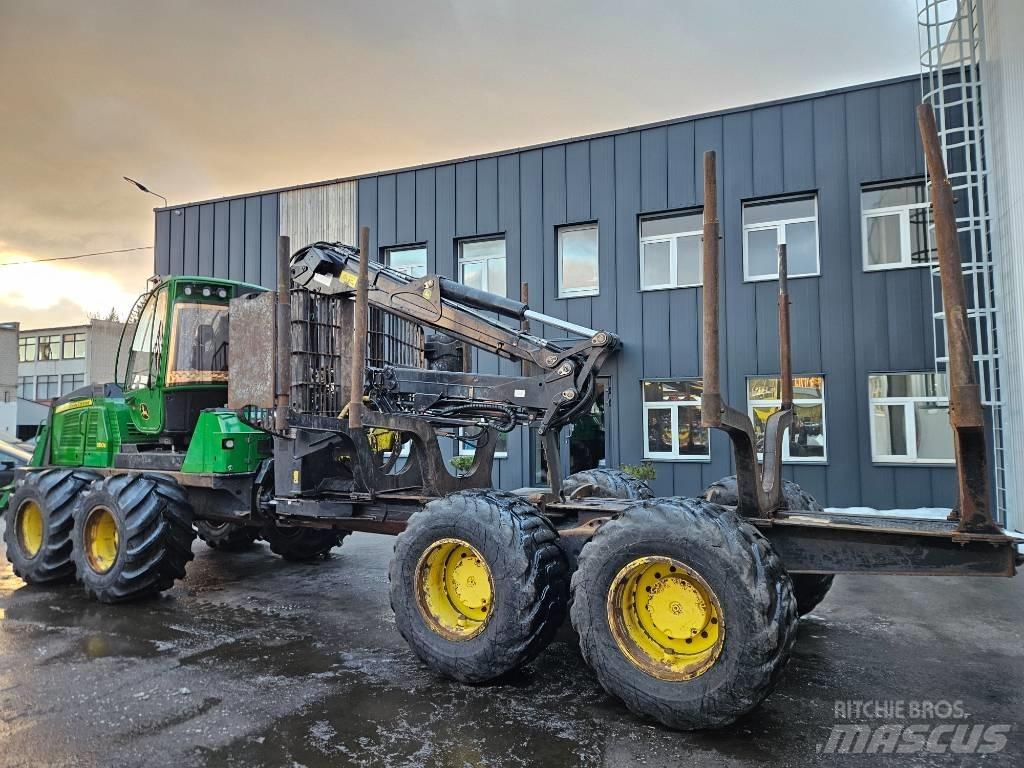 John Deere 1510 E Forwarders