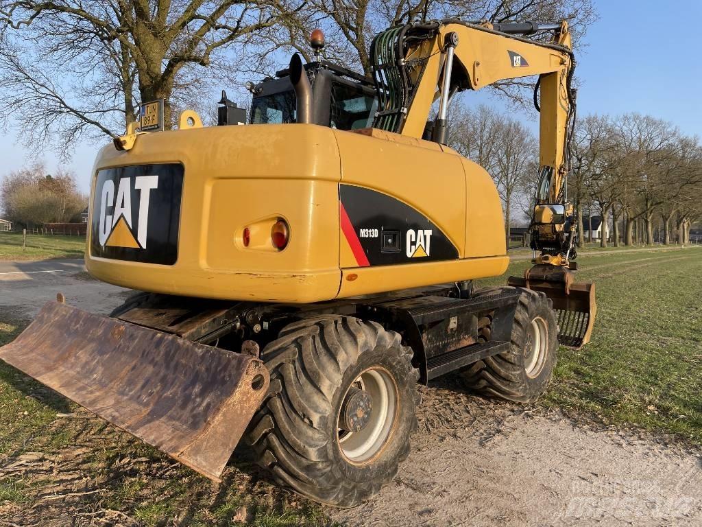 CAT M 313 D Wheeled excavators