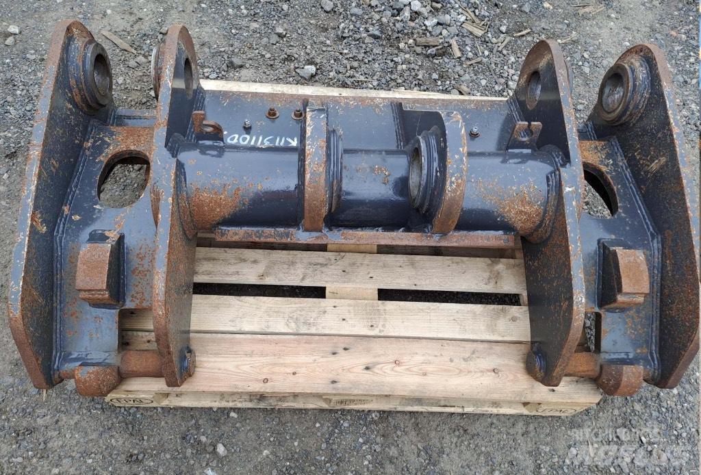 Develon Hitch Mini excavators < 7t