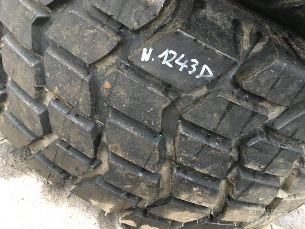  for trailer 24R23 Tyres, wheels and rims