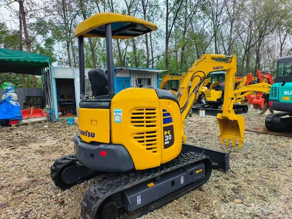 Komatsu PC 30 Mini excavators < 7t