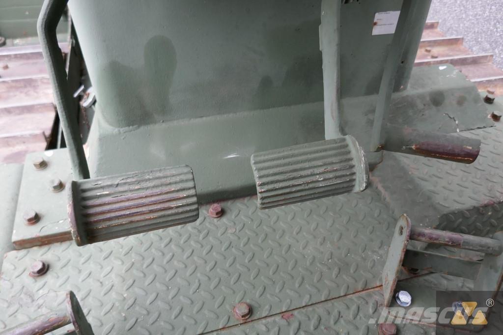 CAT D7G Ex-army Crawler dozers