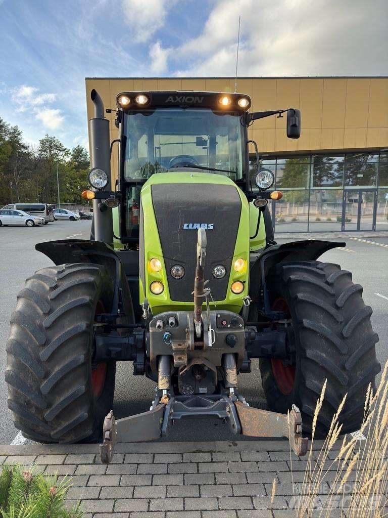 CLAAS Axion 840 Tractors