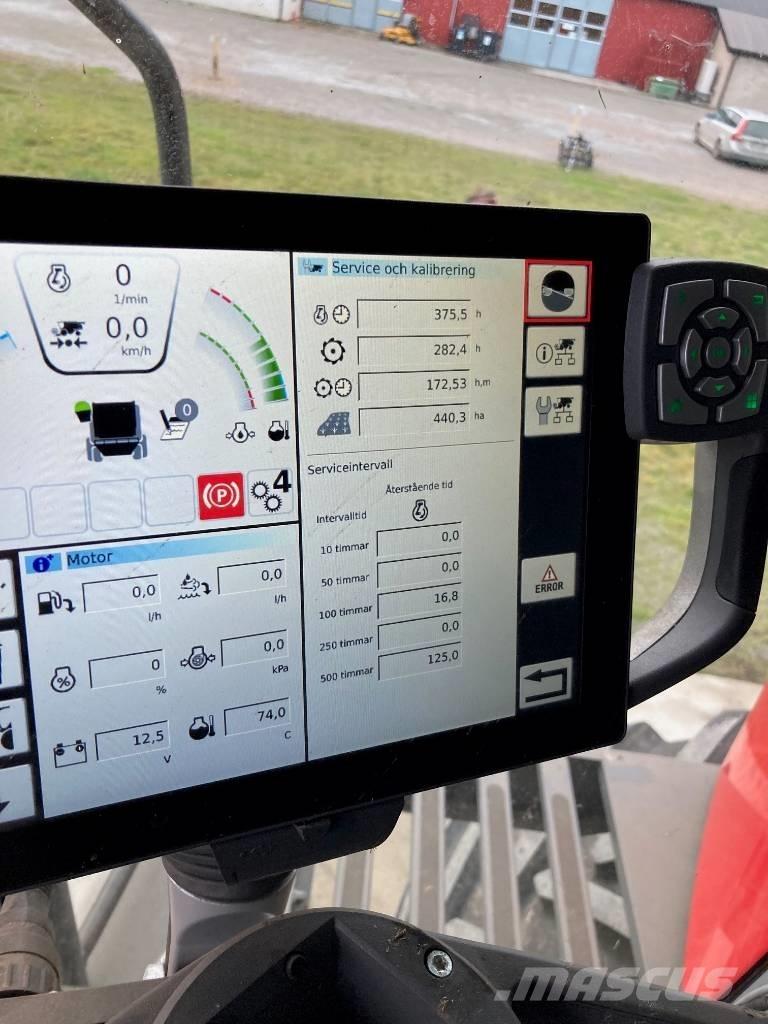 Massey Ferguson 7370 Combine harvesters