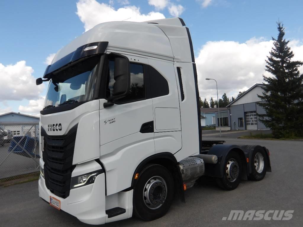 Iveco AS 440 STX Truck Tractor Units