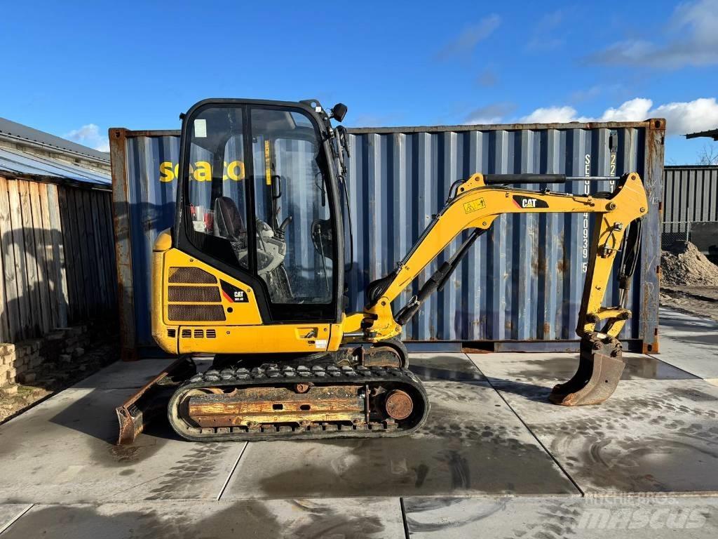 CAT 302.4 D Mini excavators < 7t