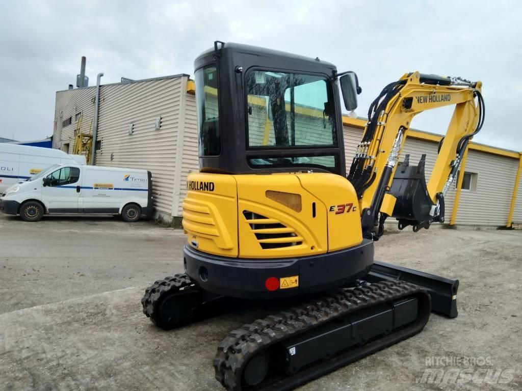 New Holland E37C Mini excavators < 7t