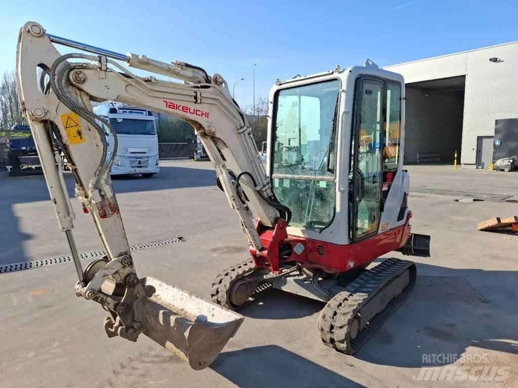 Takeuchi TB225LSA Mini excavators < 7t