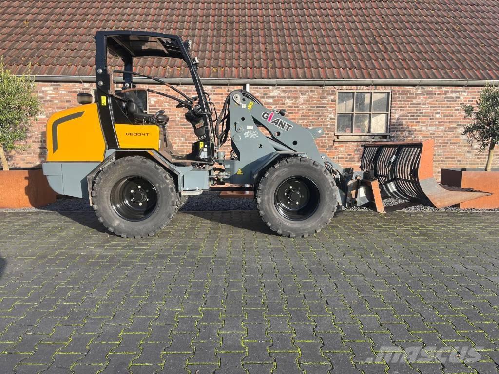GiANT V 6004 T Mini loaders