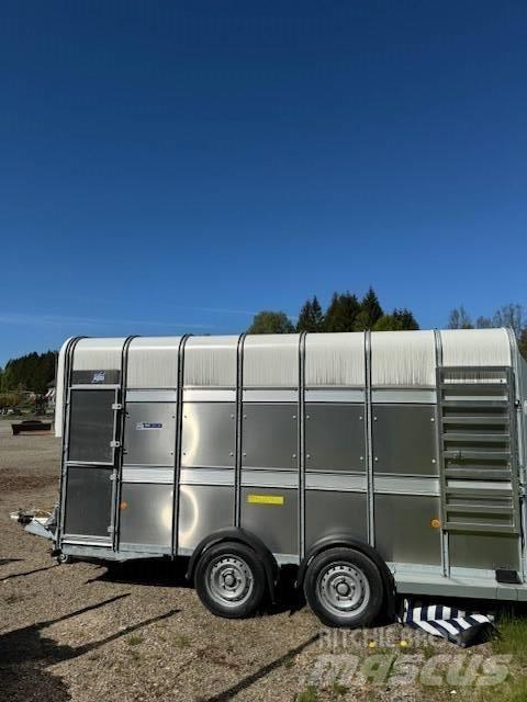 Ifor Williams TA 510 Livestock carrying trailers