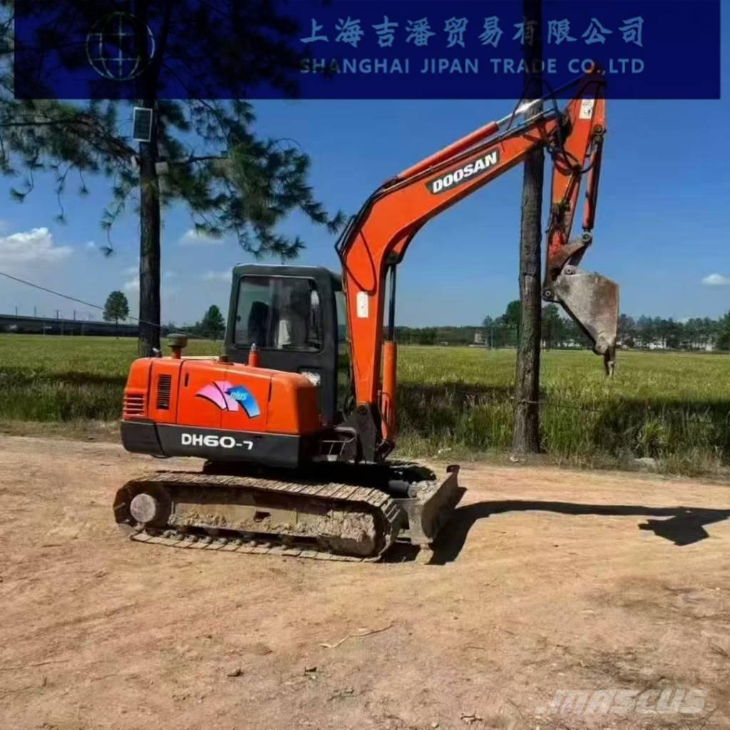 Doosan DH 60 Mini excavators < 7t