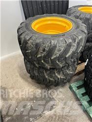  Twinhjul 500/45-20 Tyres, wheels and rims