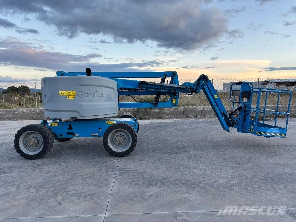 Genie Z 45/25 RT Articulated boom lifts