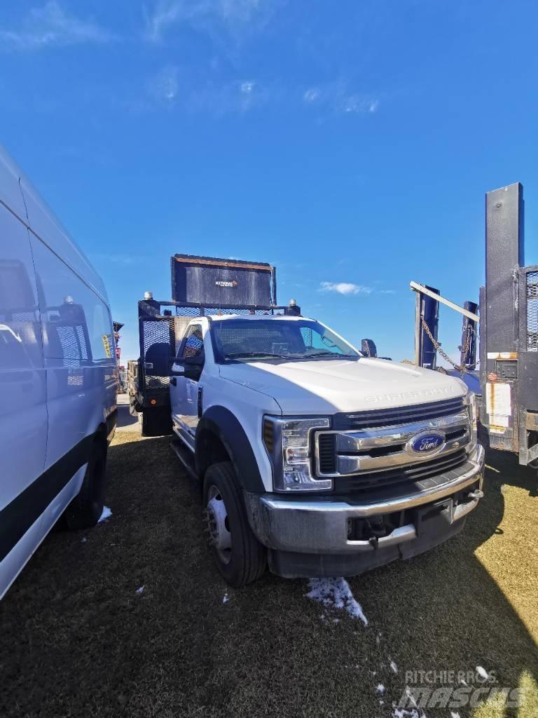 Ford F 550 XLT Flatbed/Dropside trucks