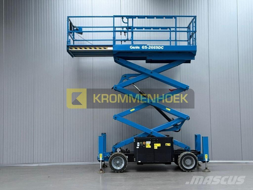 Genie GS2669 DC Scissor lifts