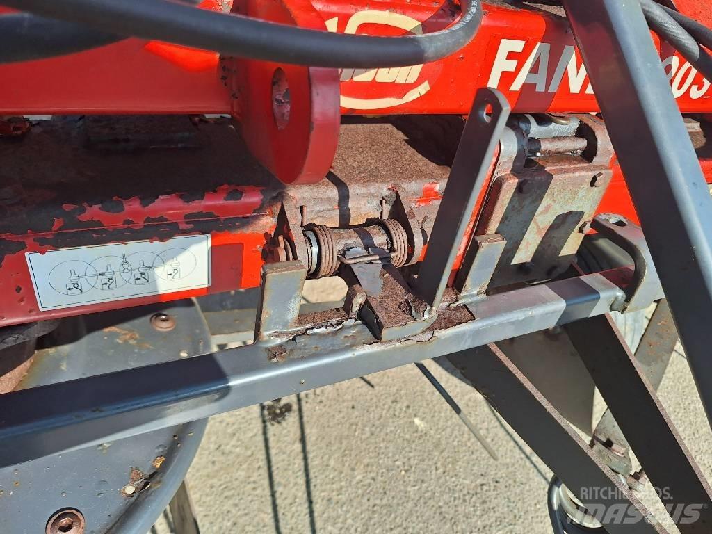 Vicon FANEX 903 Rakes and tedders