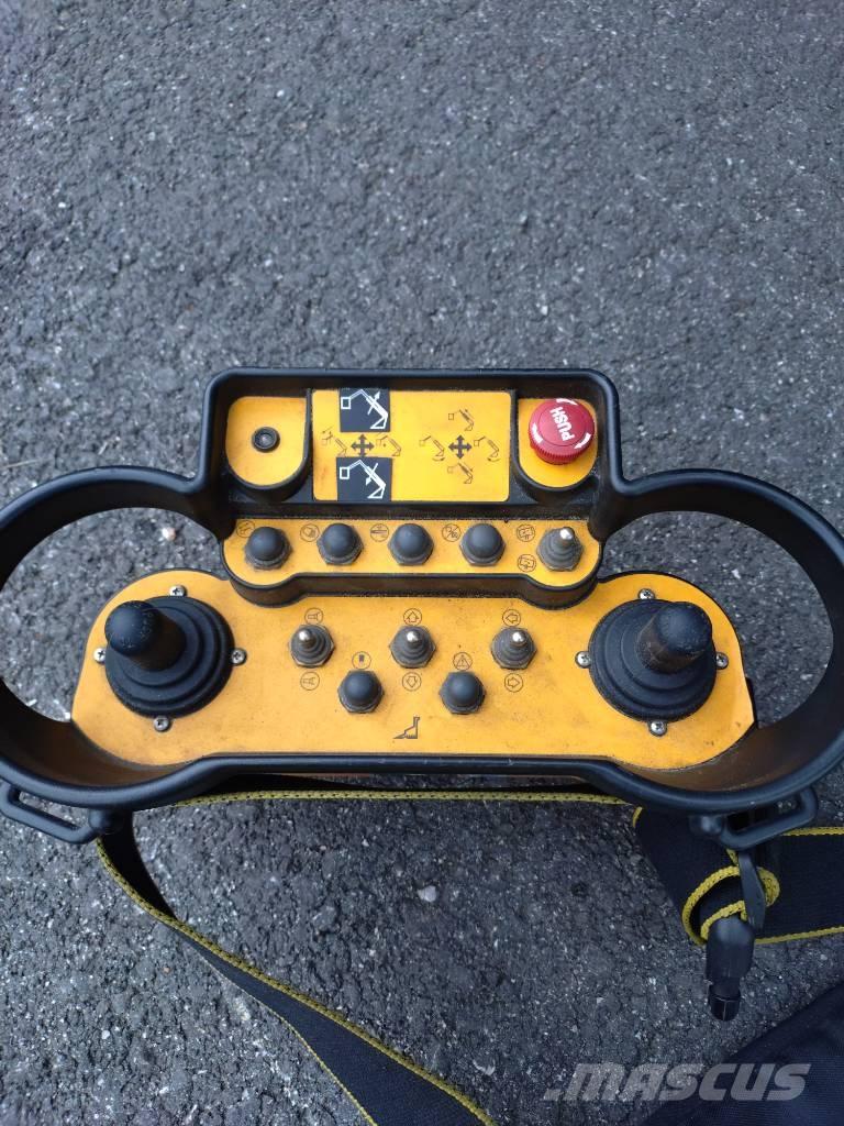 Bronto Bronto S53XTD Truck mounted aerial platforms