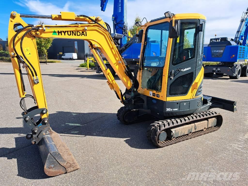 Hyundai R30 Z-9AK Mini excavators < 7t