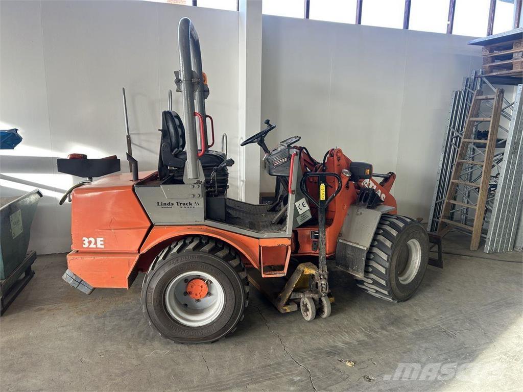 Atlas AR32E Multi purpose loaders