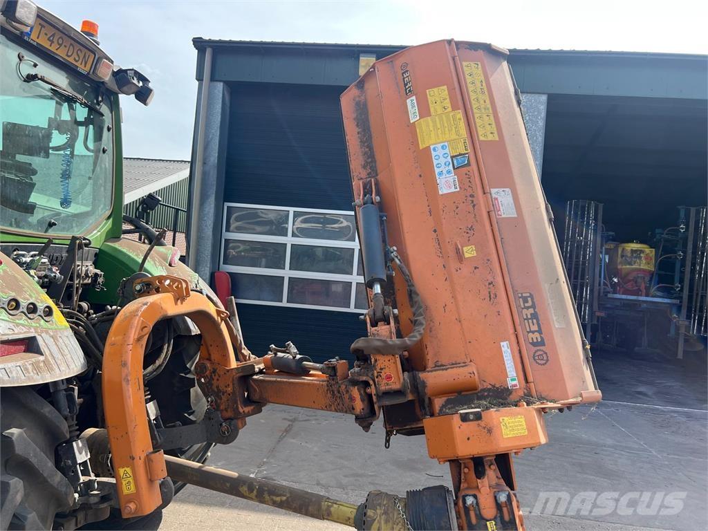 Berti TAPS 200 Rough, trim and surrounds mowers