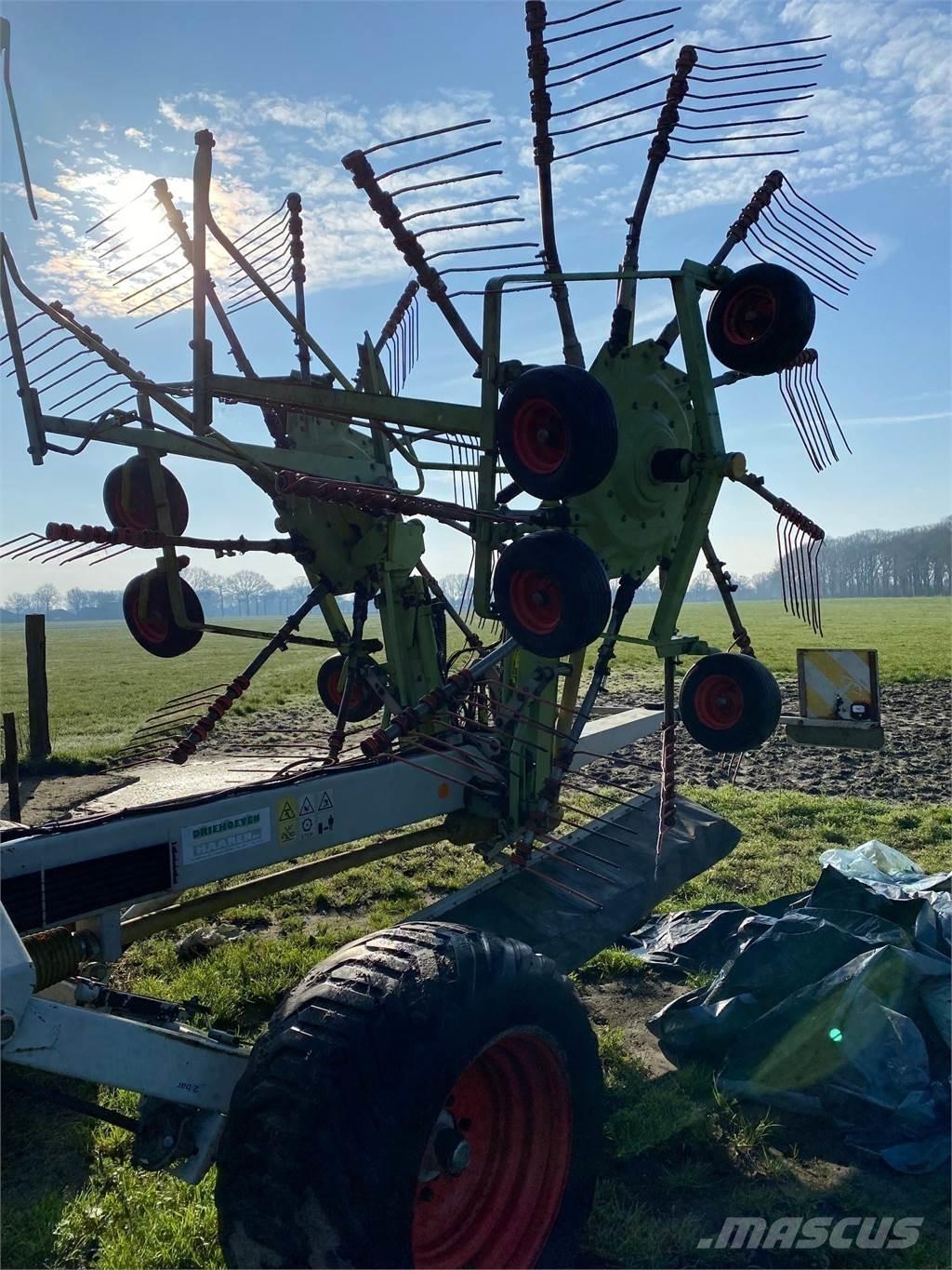 CLAAS liner 3000 Rakes and tedders