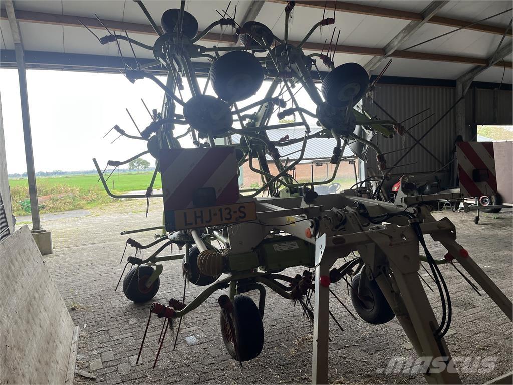 CLAAS volto 1320T Rakes and tedders