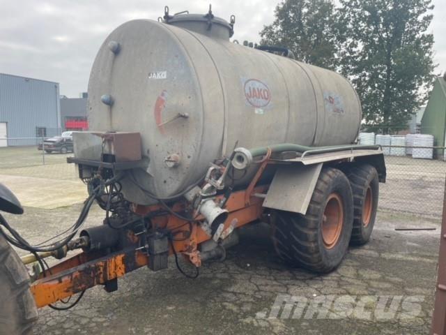 Jako 10000 Slurry tankers