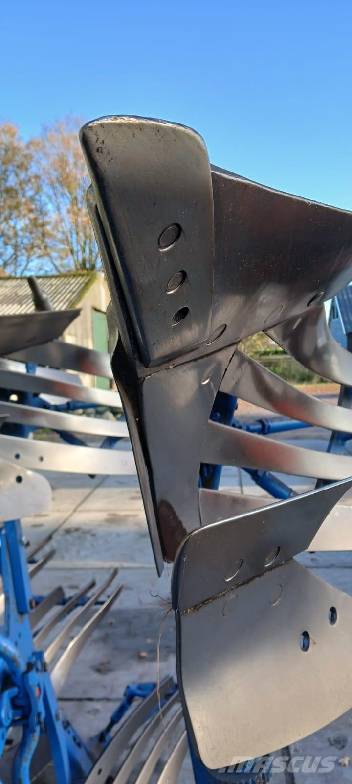 Rabe Albatros 110 Conventional ploughs