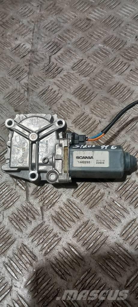 Scania R 440.   1442293 Electronics