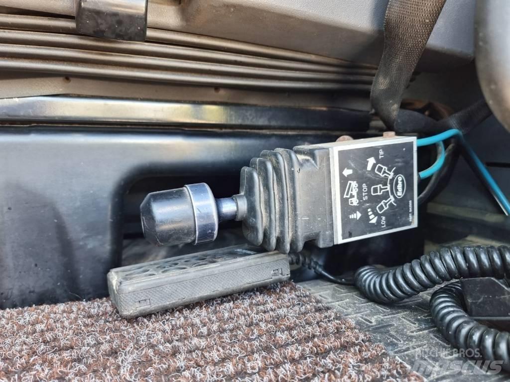 Scania R 440 6X2 Truck Tractor Units