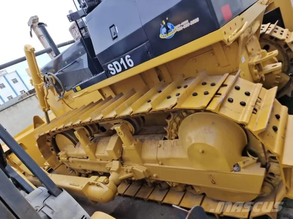 Shantui SD16 Crawler dozers