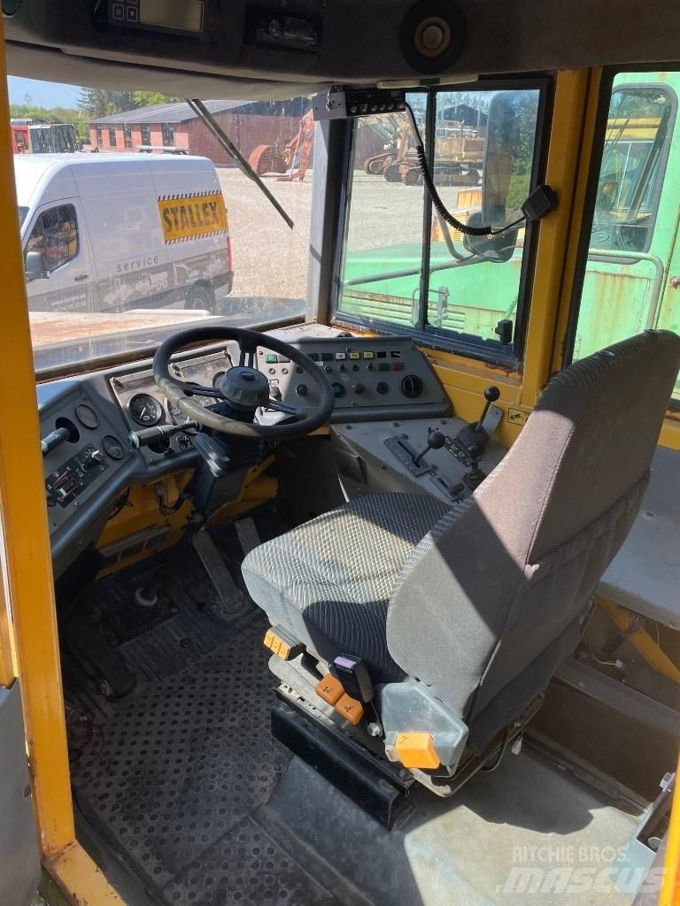 Volvo A25C Articulated Haulers
