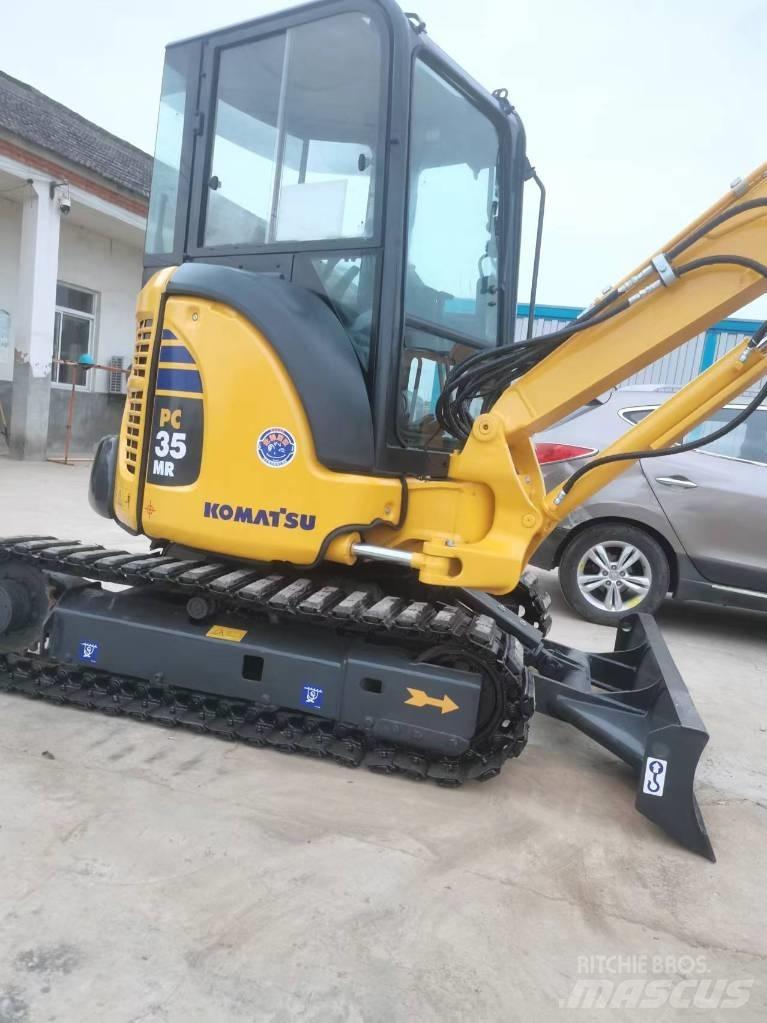 Komatsu PC 35 Mini excavators < 7t