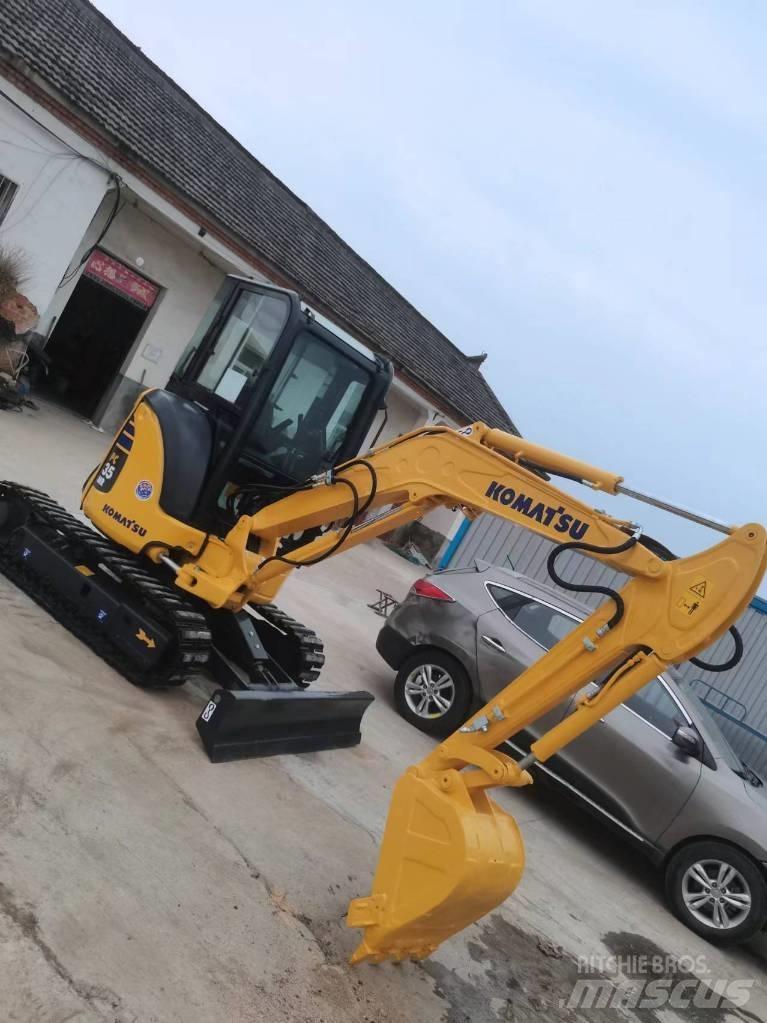 Komatsu PC 35 Mini excavators < 7t
