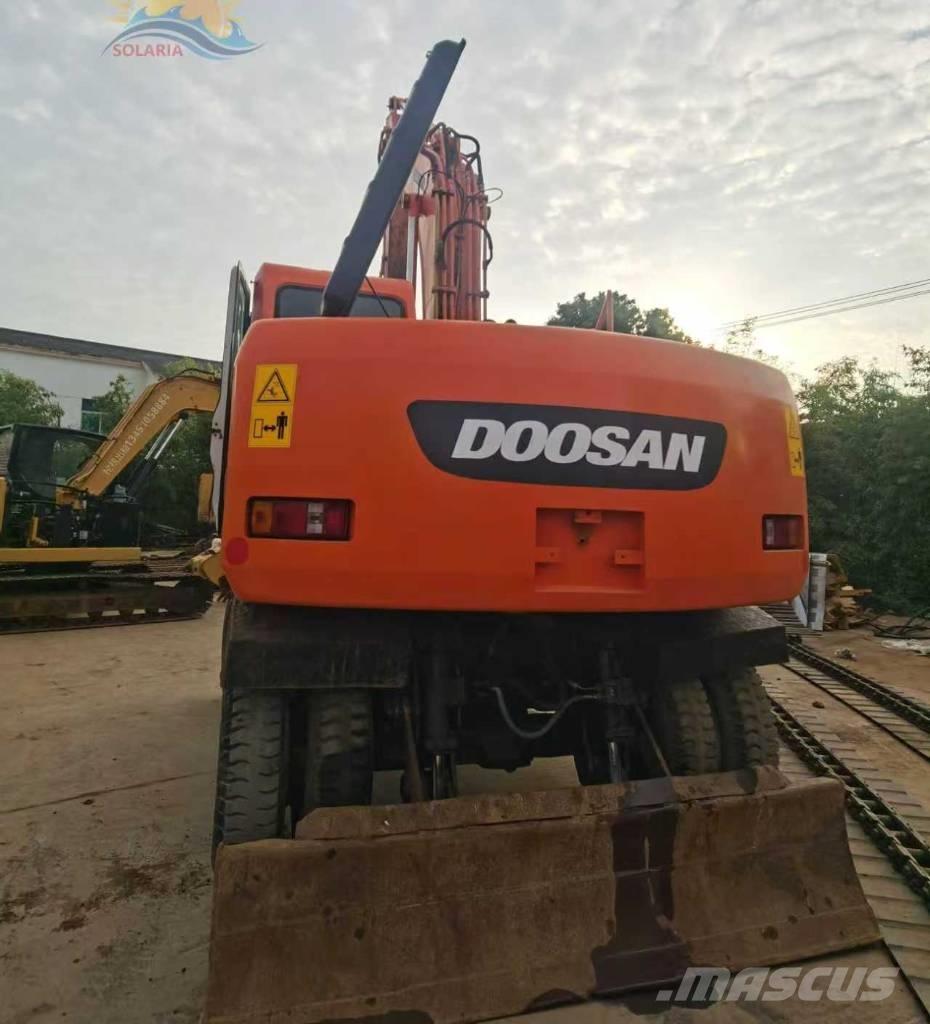 Doosan DH 150 W-7 Wheeled excavators