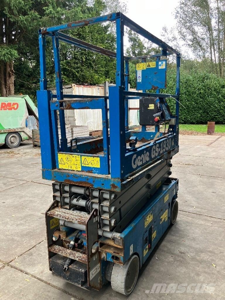 Snorkel sj1932 Scissor lifts