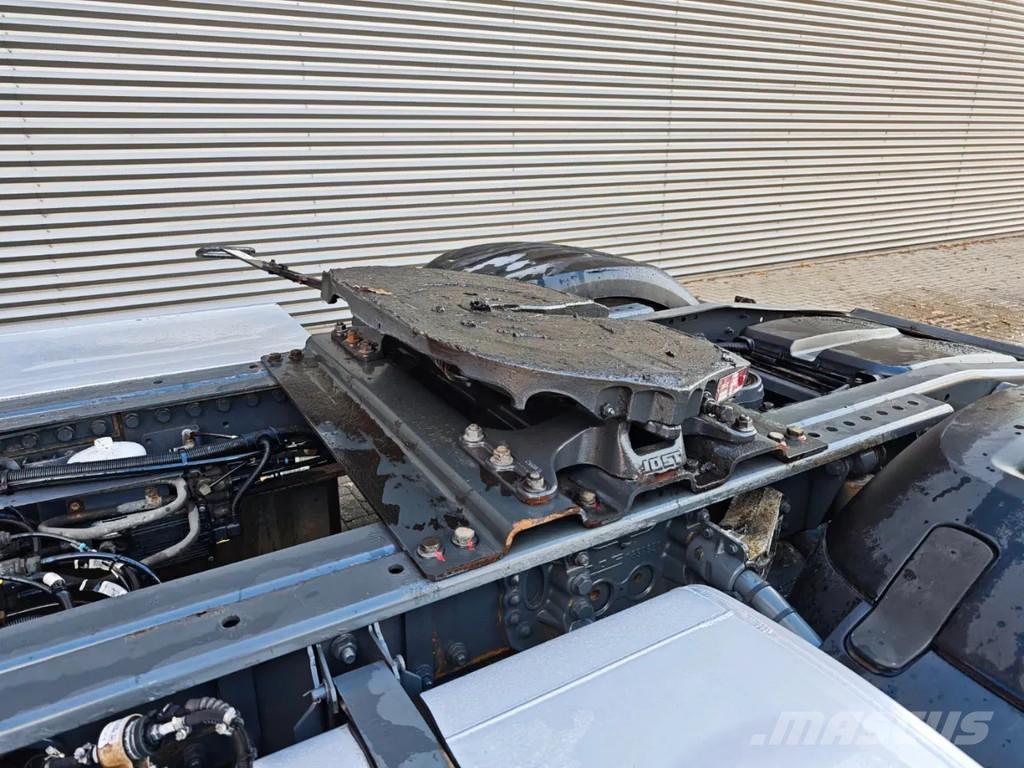 DAF XF 460 4x2 Truck Tractor Units