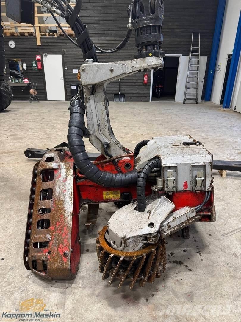 Log Max 6000B Harvester heads