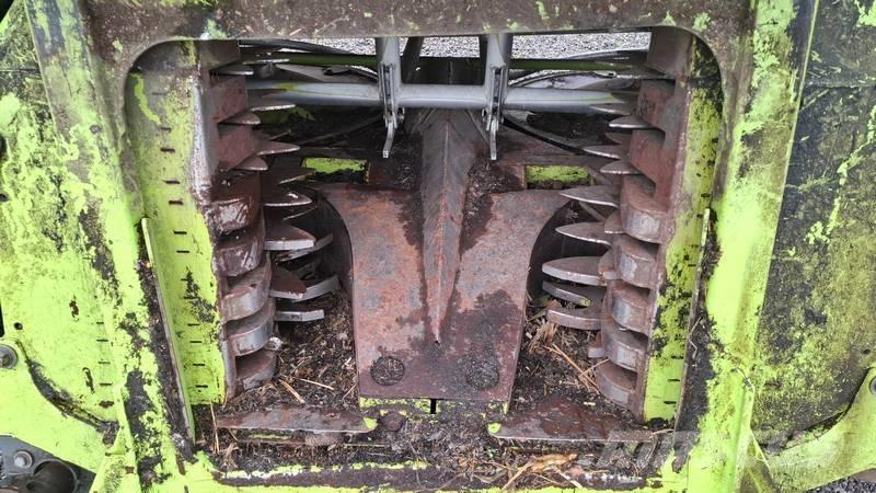 CLAAS 494 Combine harvesters