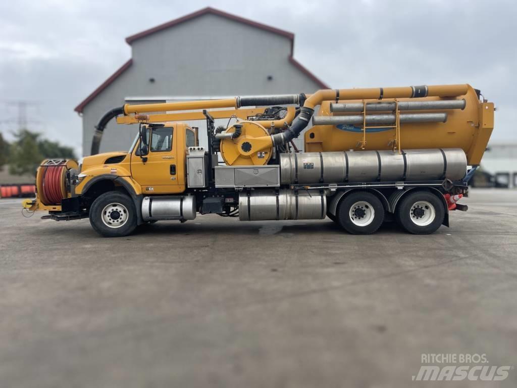 Vactor 2100 Plus Sewage disposal Trucks