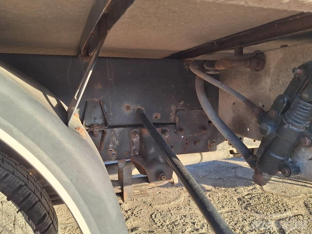 GSR 200 T Truck mounted aerial platforms