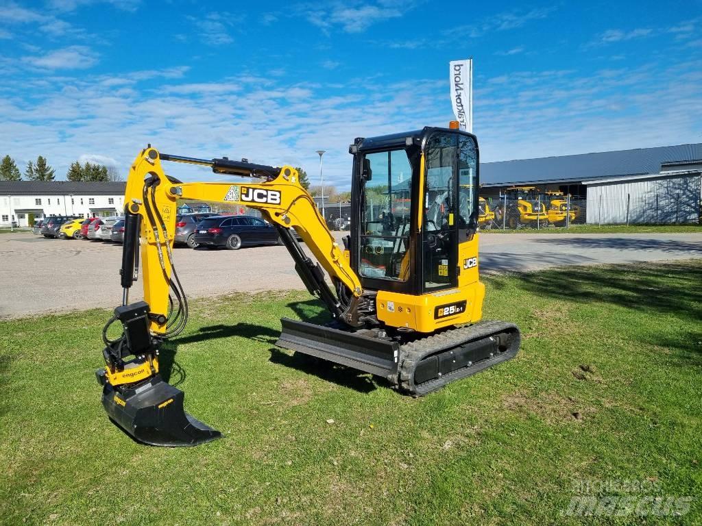JCB 25Z-1  ränta 1,99% Mini excavators < 7t