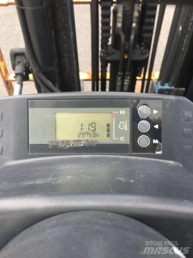 Hyster H3.0TX LPG trucks