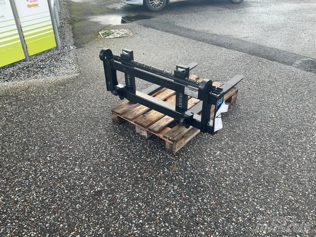  Pallegafler 2,5 tons FEL`s  spares & accessories