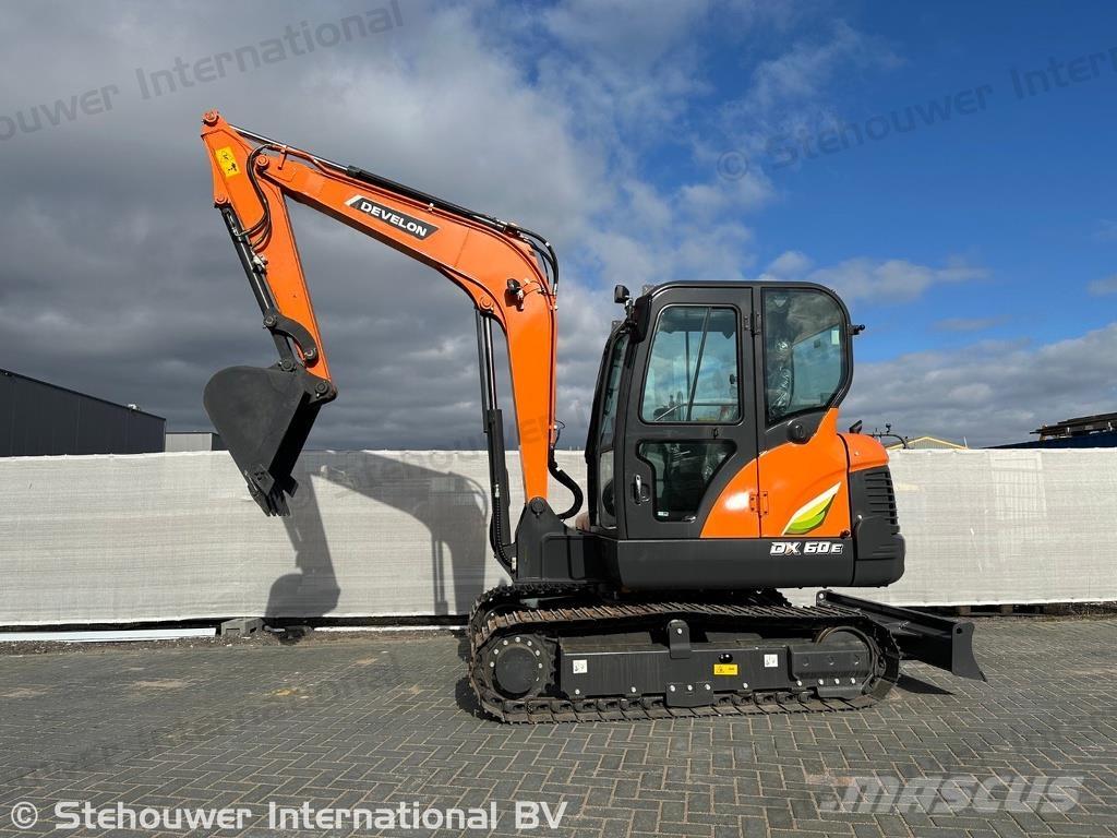 Develon DX60E-10 Mini excavators < 7t