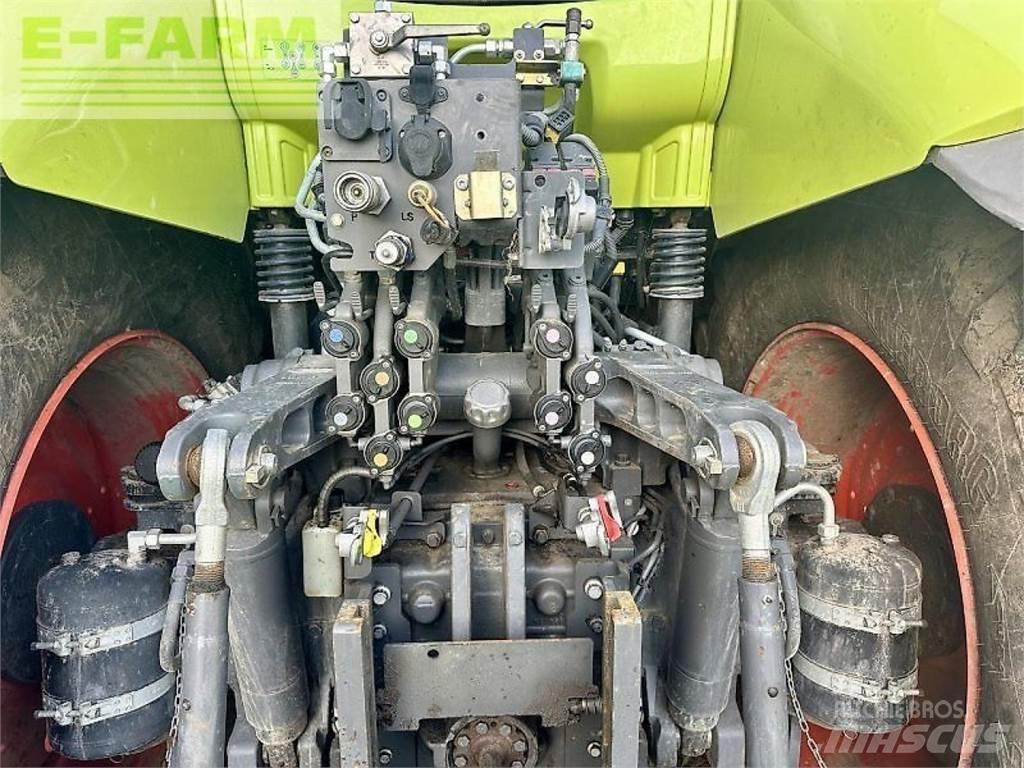 CLAAS axion 850 Tractors