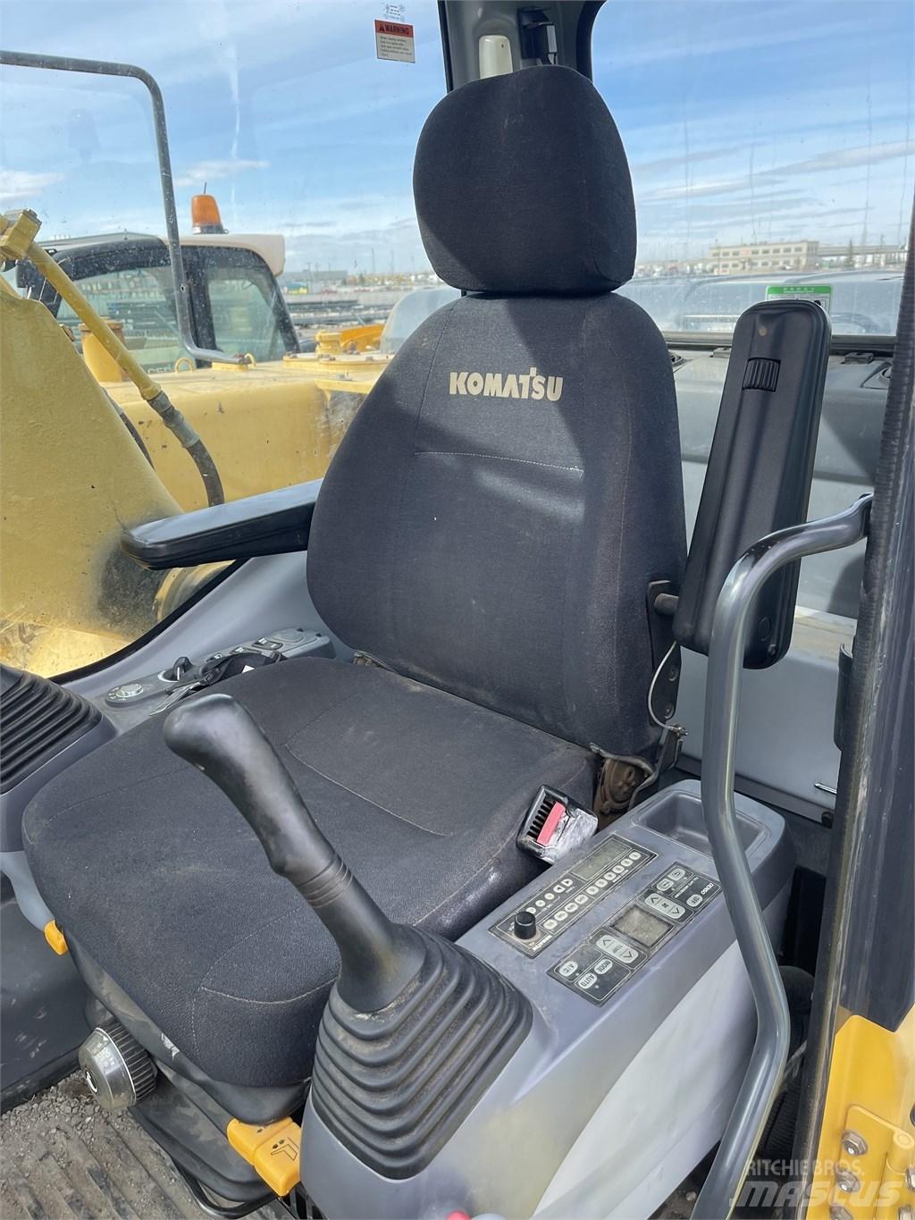 Komatsu PC 200 LC-7 Crawler excavators