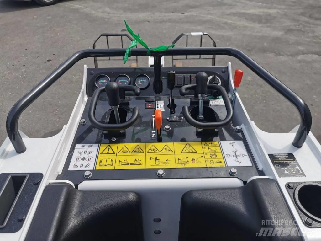 Bobcat mt100 Skid steer loaders